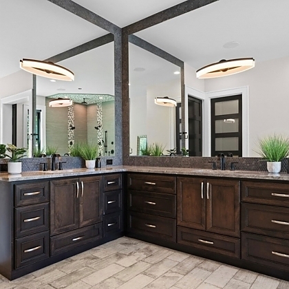 Sinks & Cabinetry